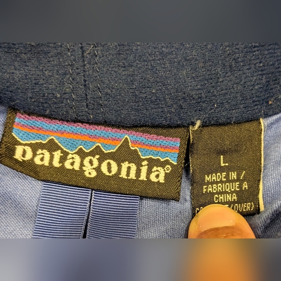 Patagonia Men's Lightweight Jacket - Picture 10 of 10